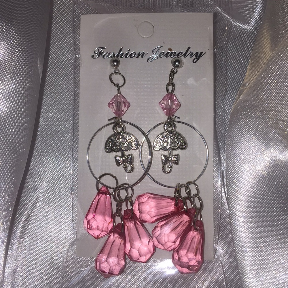 Pink dangles - Picture 4 of 4